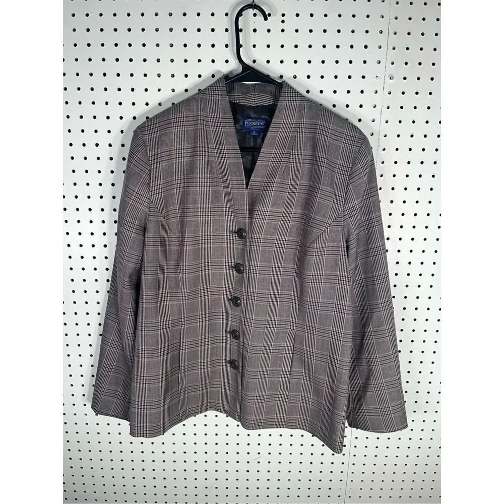 ￼ Pendleton blazer